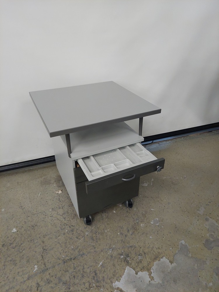 Isku Tendo taso-laatikosto pyörillä harmaa - Image 2