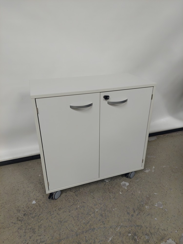 DUBA mappikaappi pyörillä #2 valkoinen