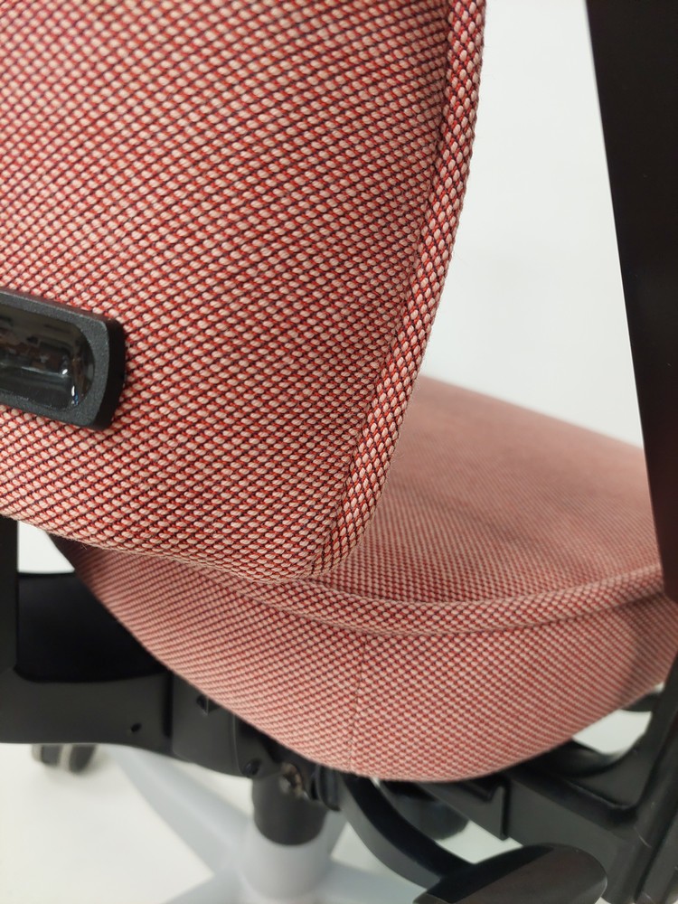 Kinnarps 6000/8000 työtuoli 2D PINKKI UUDELLEENVERHOILTU! - Image 3