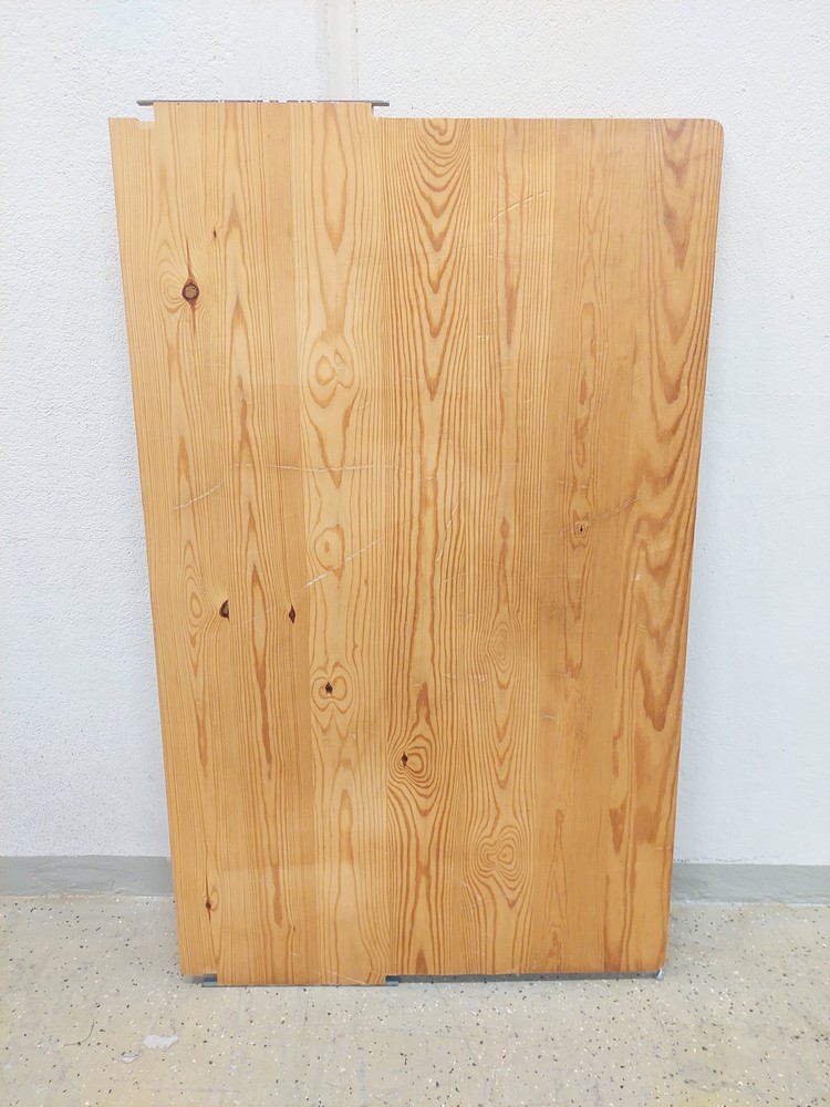 Lundia ulkoneva taso luonnonväri