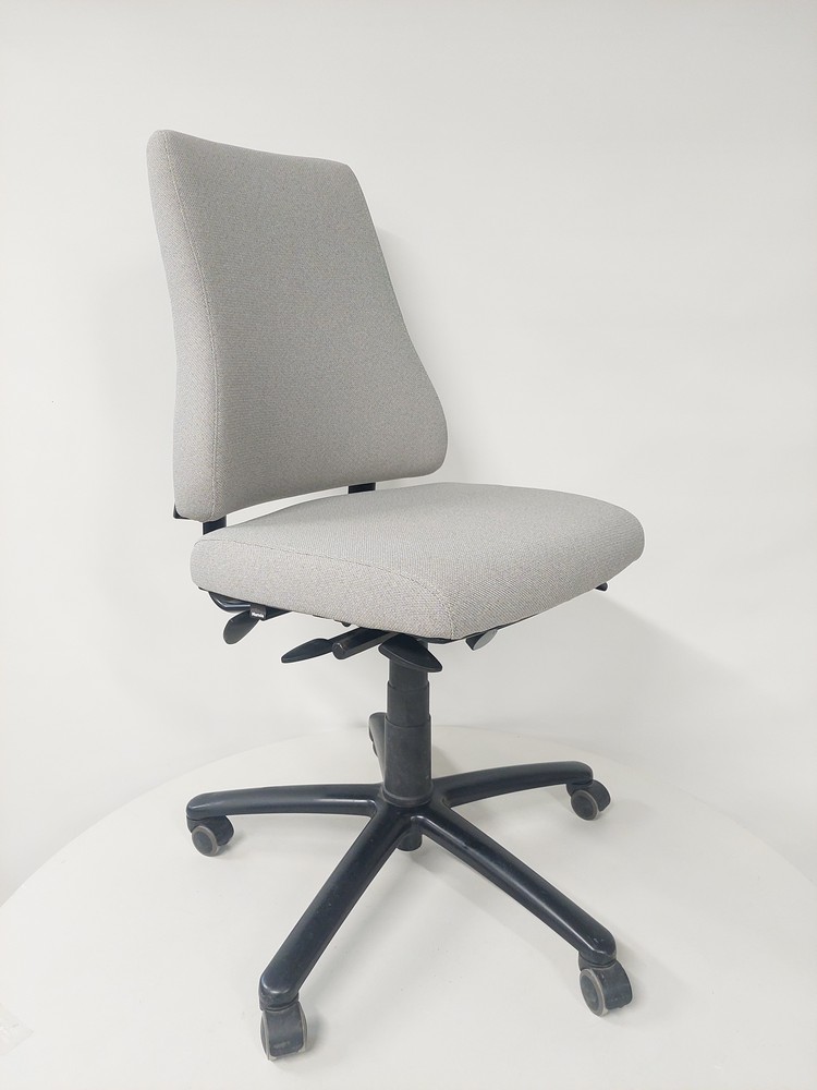 Martela Axia 2 työtuoli GREY, UUD.VERHOILTU!