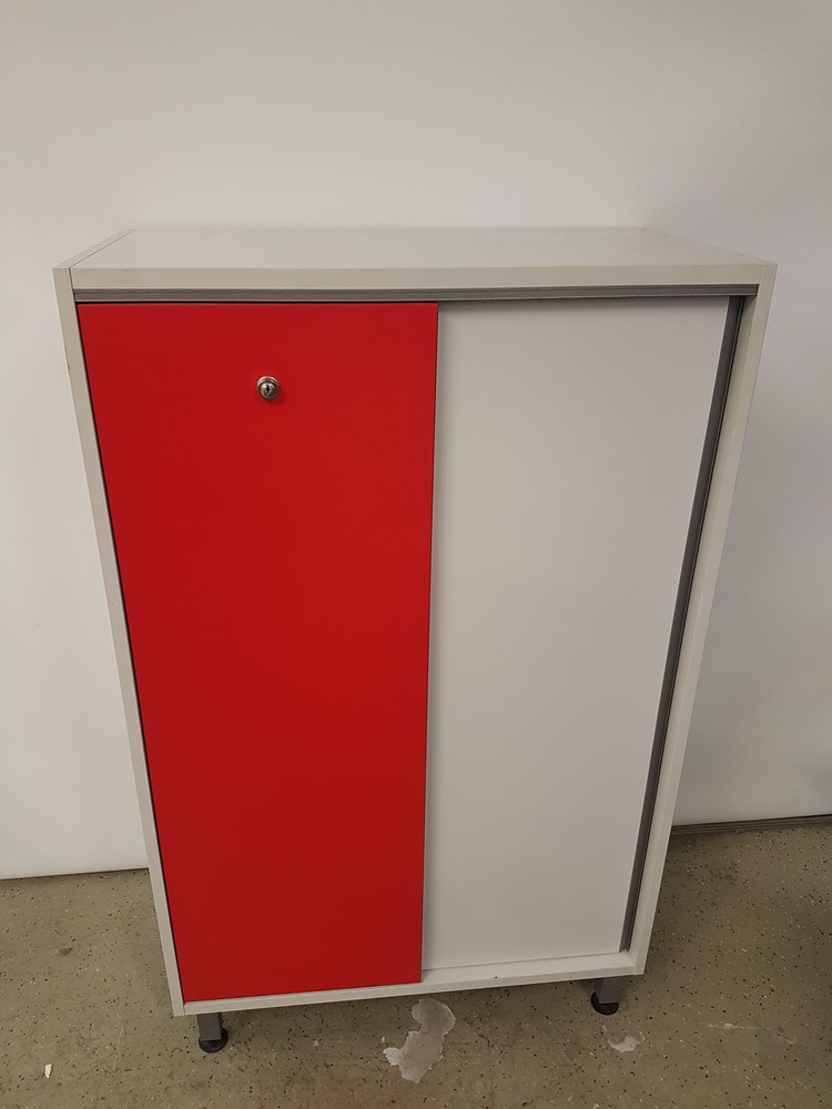 Martela Combo 3 liukuovikaappi pun./valkoinen