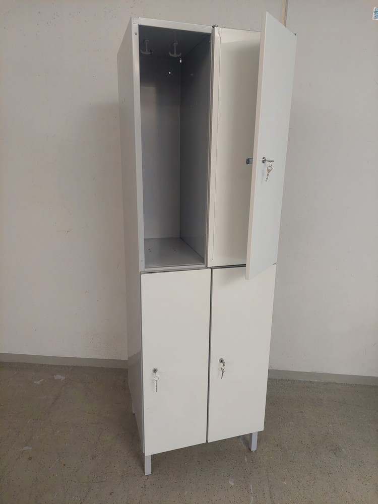 Lokerokaappi Turenko 4-ov sarja valkoinen - Image 2