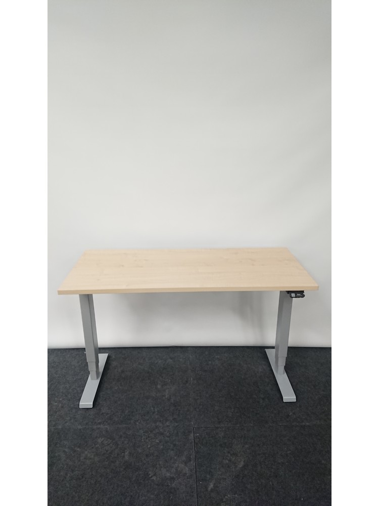 Pieni sähköpöytä