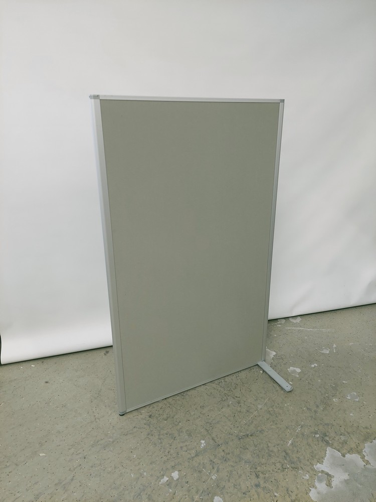 Käytetty lattiasermi Martela