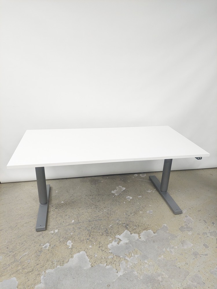 Käytetty sähköpöytä Martela